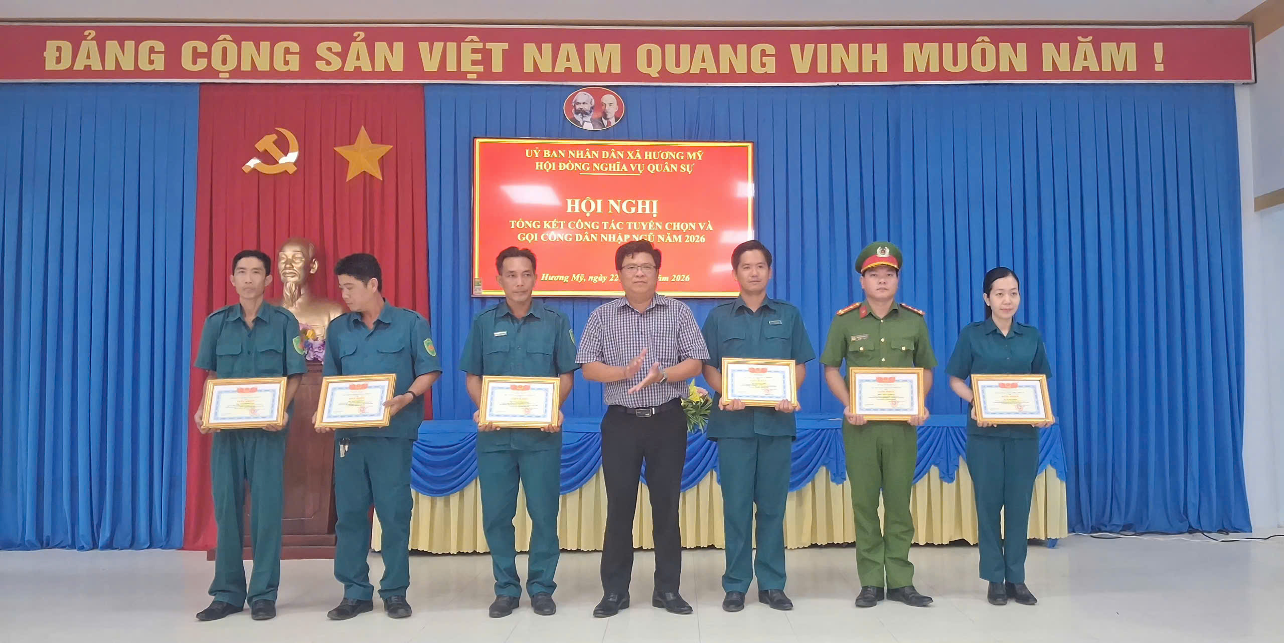 HỘI ĐỒNG NGHĨA VỤ QUÂN SỰ XÃ HƯƠNG MỸ TỔ CHỨC HỘI NGHỊ TỔNG KẾT CÔNG TÁC TUYỂN CHỌN, GỌI CÔNG DÂN NHẬP NGŨ VÀ TUYỂN CHỌN CÔNG DÂN NGHĨA VỤ THAM GIA CÔNG AN NHÂN DÂN NĂM 2026